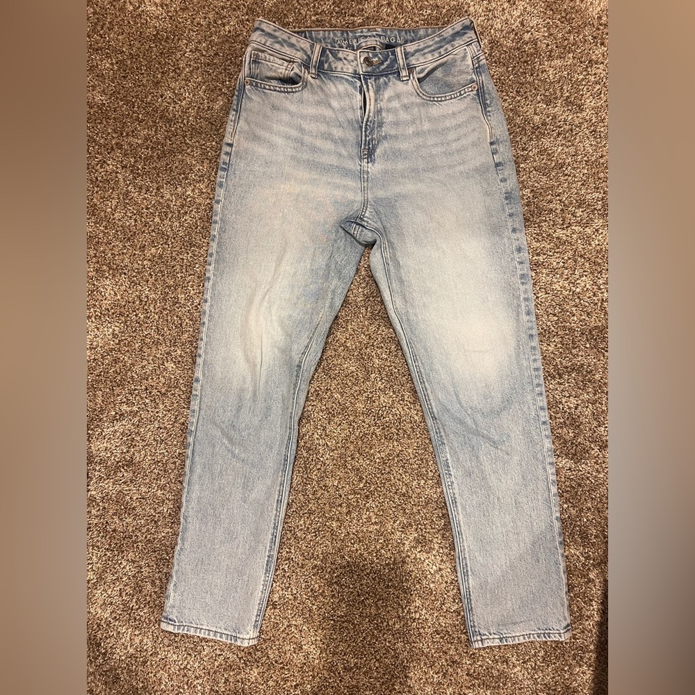 AE Strigid Mom Jean